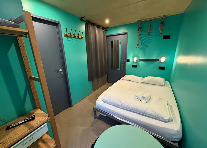 Apartman Sardines & *