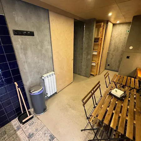 Sardines & 아파트 포보아데바짐