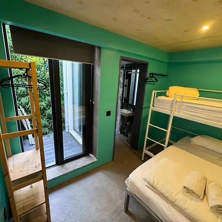 Sardines & 아파트