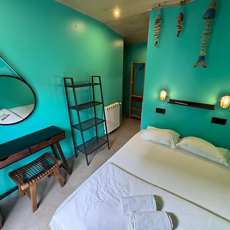 Sardines & * Повуа-ди-Варзин