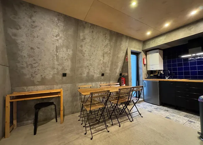 Sardines & Apartment *